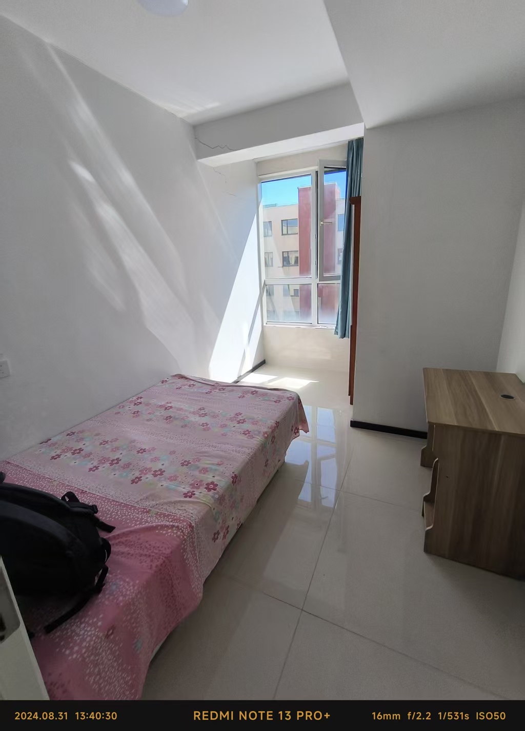 搬行李之前的我屋子